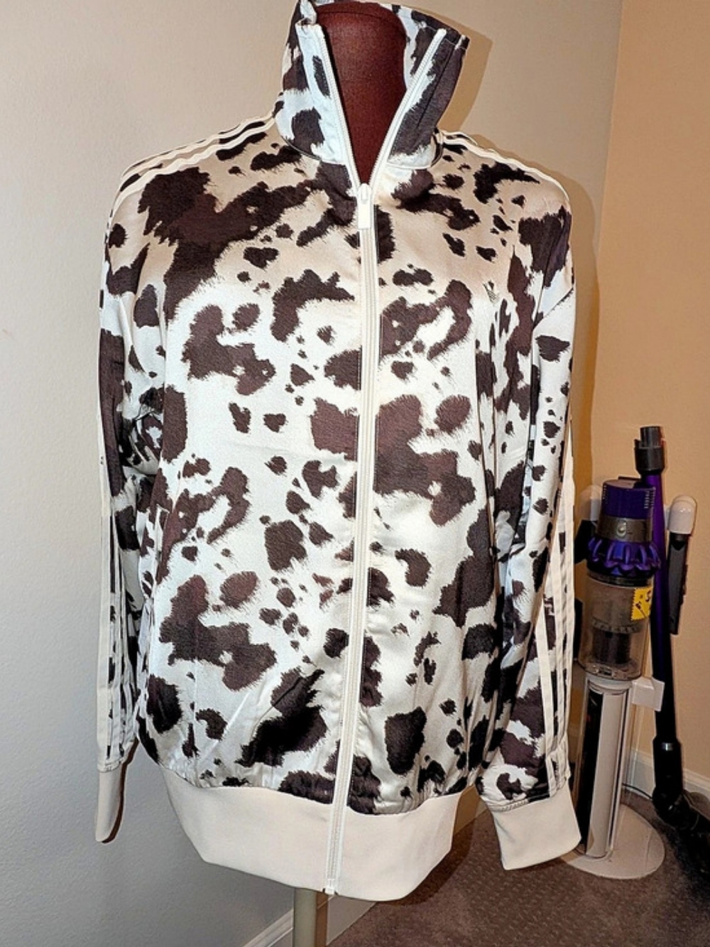 Adidas Brown Cow Print Zip Tack Jacket in White & Brown Size Medium Like New
